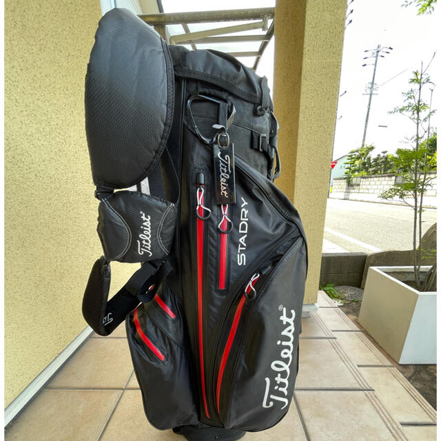 Titleist(タイトリスト)のタイトリスト　スタンド式　キャディバッグ（防水タイプ） スポーツ/アウトドアのゴルフ(バッグ)の商品写真