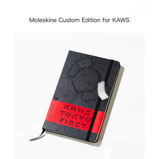 KAWS TOKYO FIRST Moleskine Customの通販 by でぶちゃん's ...