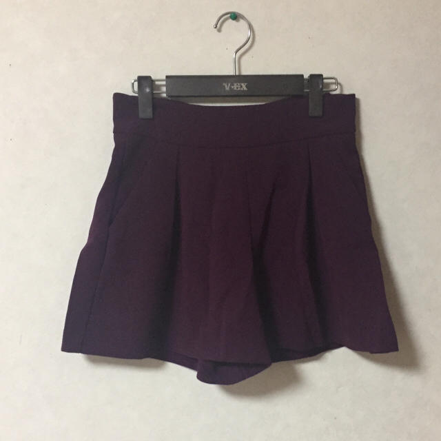 GU(ジーユー)の紫♡ズボン レディースのパンツ(ショートパンツ)の商品写真
