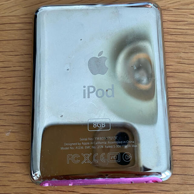 iPod(アイポッド)のiPod 第3世代 　8GB 初期化済み スマホ/家電/カメラのオーディオ機器(ポータブルプレーヤー)の商品写真