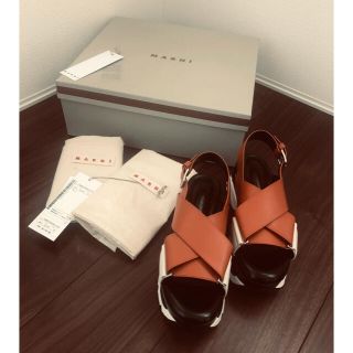 マルニ(Marni)の美品 MARNI マルニ サンダル クロスストラップ サンダル 厚底(サンダル)