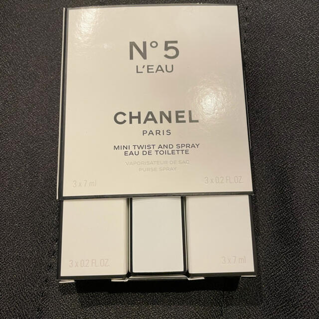 CHANEL(シャネル)のシャネル　No.５ L‘EAU ツイストスプレー　 コスメ/美容の香水(香水(女性用))の商品写真