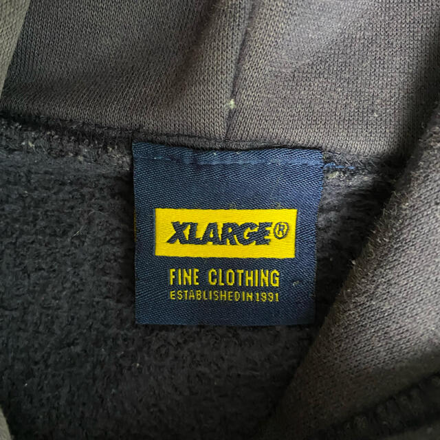 XLARGE(エクストララージ)のXLARGE ビックロゴ　Lサイズ　エックスラージ　 メンズのトップス(パーカー)の商品写真