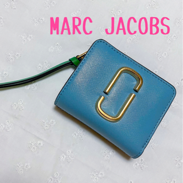 専用】MARC JACOBS 二つ折り財布 スナップショット 安い通販