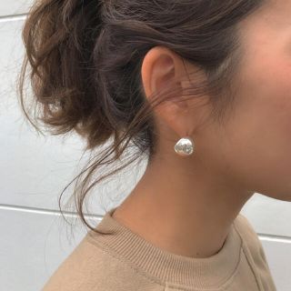 トゥデイフル(TODAYFUL)のCARA  シルバーイヤリング　ball's pierce(ピアス)