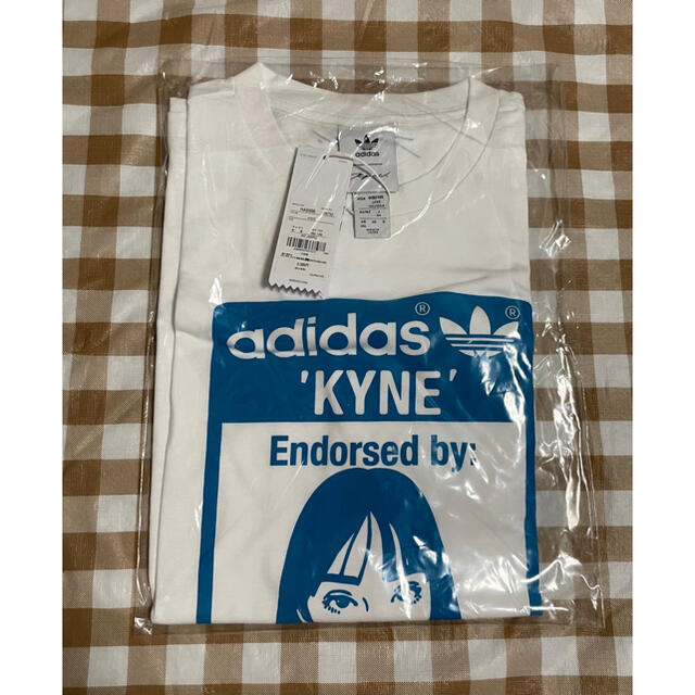 adidas × KYNE グラフィック Tシャツ