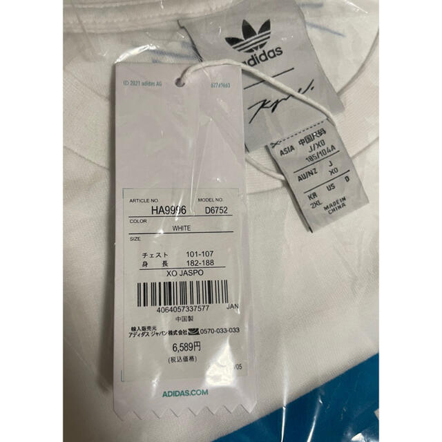 adidas kyne グラフィック Tシャツ