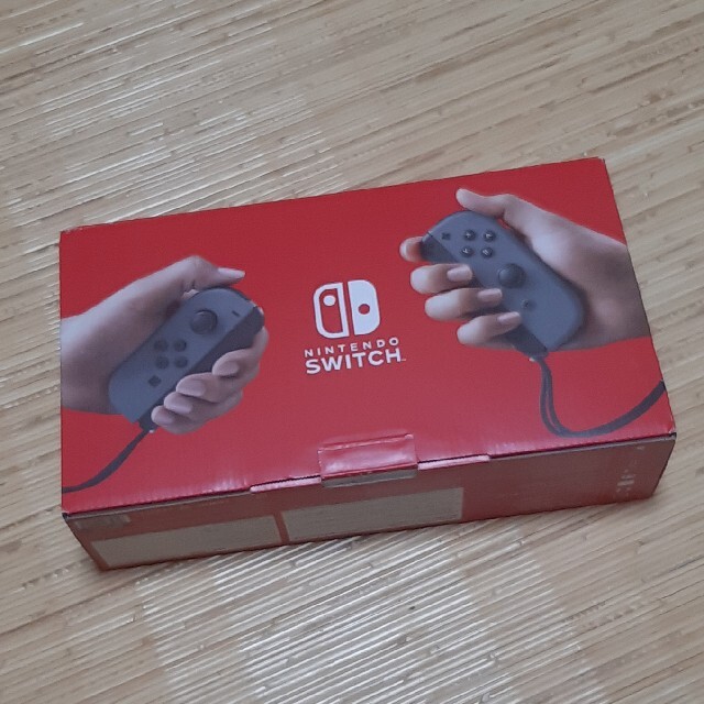 美品 新型任天堂スイッチ Nintendo Switch グレイ