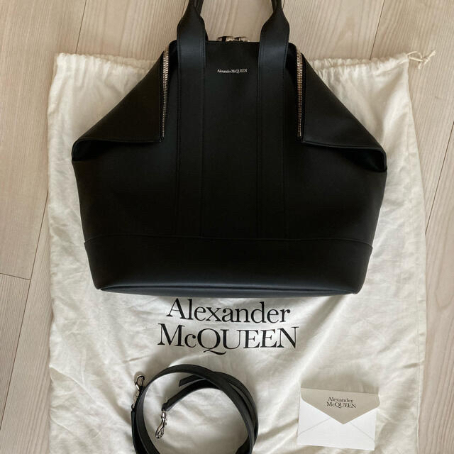 完成品 Alexander McQueen 【新品未使用】アレキサンダーマックイーンのバック トートバッグ