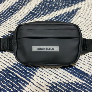 エッセンシャル(Essential)のESSENTIALS ボディバッグ(ボディーバッグ)