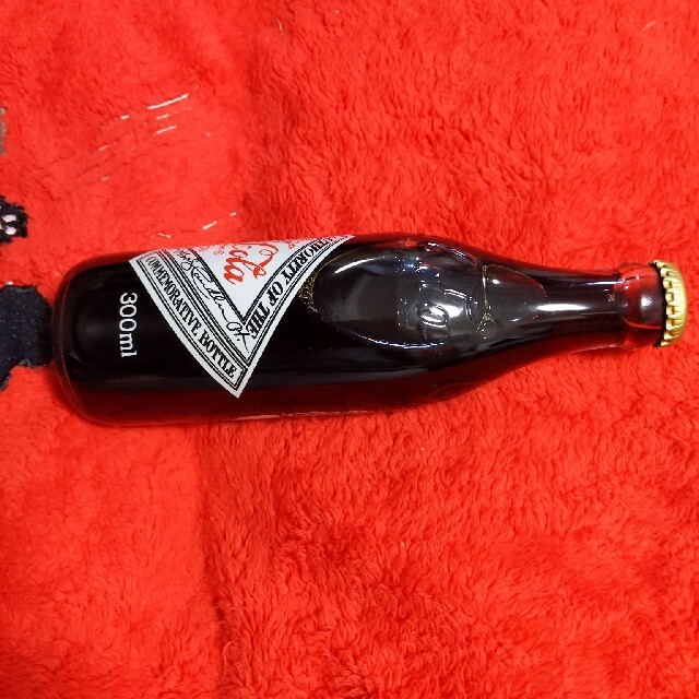 コカ・コーラ 100周年記念限定ボトル３００ｍｌ瓶　非売品　レア物