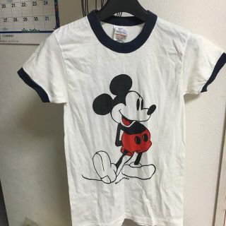 ディズニー(Disney)のMickey Mouse Tシャツ(Tシャツ(半袖/袖なし))