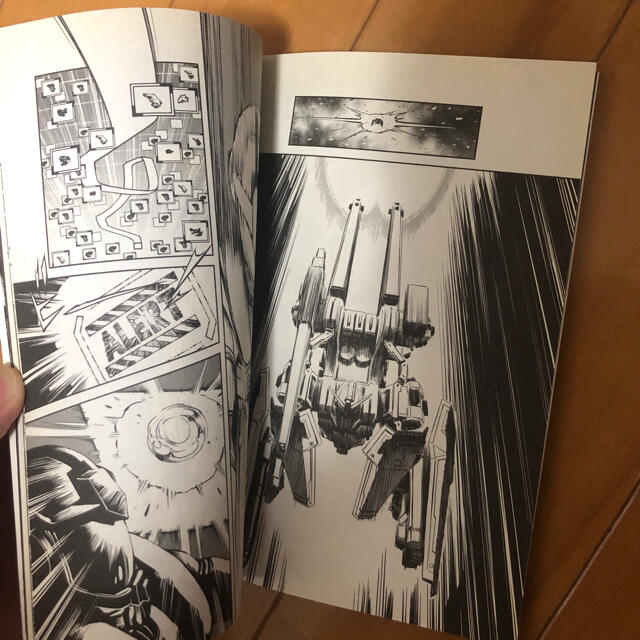 【機動戦士ガンダム サンダーボルト】特典コミック　dock1 エンタメ/ホビーの漫画(青年漫画)の商品写真