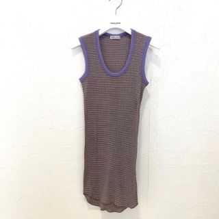 ジョンリンクス(jonnlynx)の5%offクーポン利用可‼️ フミカウチダ U-NECK NO-SLEEVE(タンクトップ)