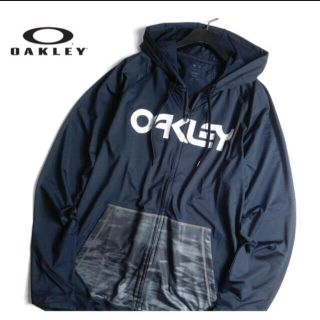 オークリー(Oakley)のOAKLEY オークリー　ラッシュガード　ブラック　M(パーカー)