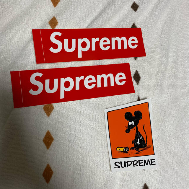 Supreme(シュプリーム)のsupreme ステッカー エンタメ/ホビーのコレクション(ノベルティグッズ)の商品写真