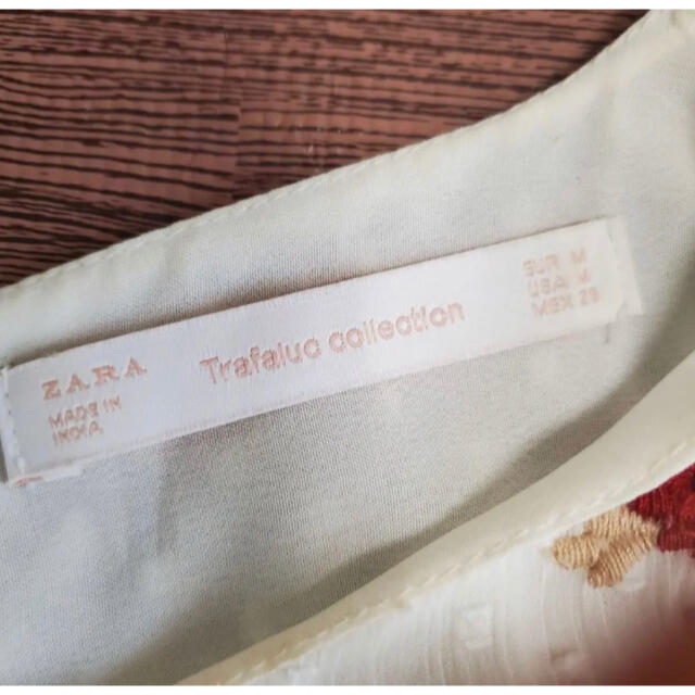 ZARA(ザラ)のZARA      ブラウス　刺繍　トラファルク レディースのトップス(シャツ/ブラウス(半袖/袖なし))の商品写真