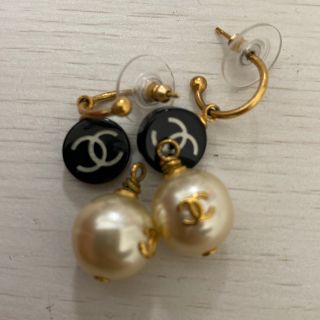 シャネル(CHANEL)のCHANELピアス。画像最後までみてね(ピアス)