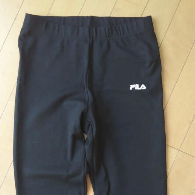 FILA(フィラ)のFILA レギンス　スポーツ　L レディースのレッグウェア(レギンス/スパッツ)の商品写真