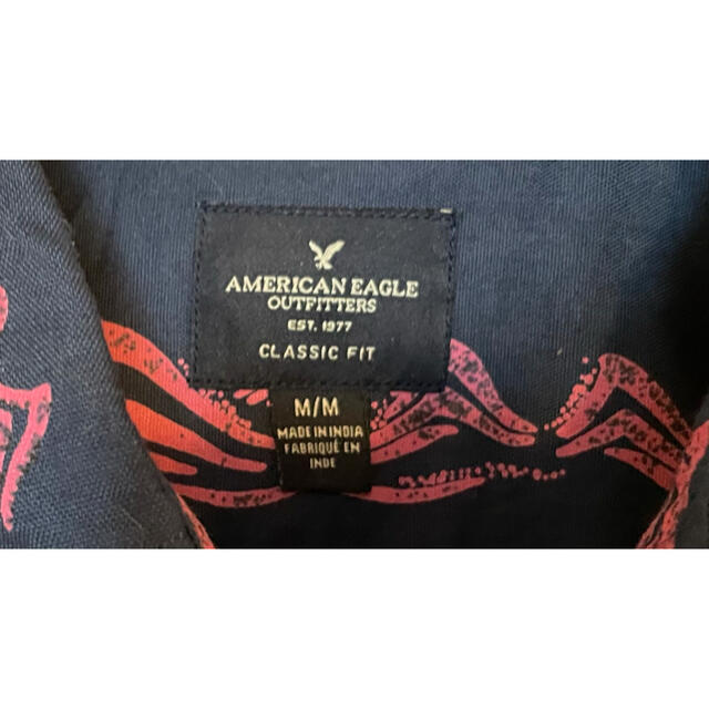 American Eagle(アメリカンイーグル)の★美品★ AMERICAN EAGLE柄シャツ　【M】 メンズのトップス(シャツ)の商品写真