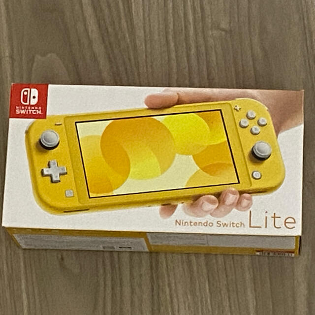 【新品未開封】NINTENDO SWITCH LITE イエ…※注意有