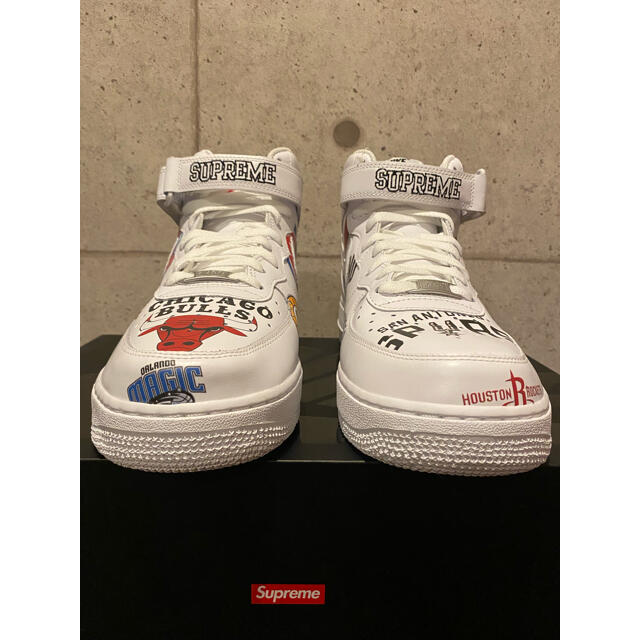 Supreme(シュプリーム)のSUPREME × NBA × NIKE AIR FORCE 1 MID 新品 メンズの靴/シューズ(スニーカー)の商品写真