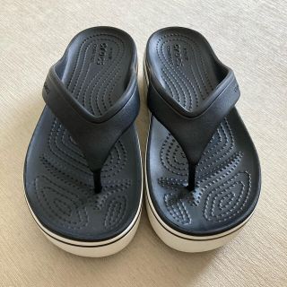 クロックス(crocs)の●クロックス●厚底ビーチサンダル(ビーチサンダル)