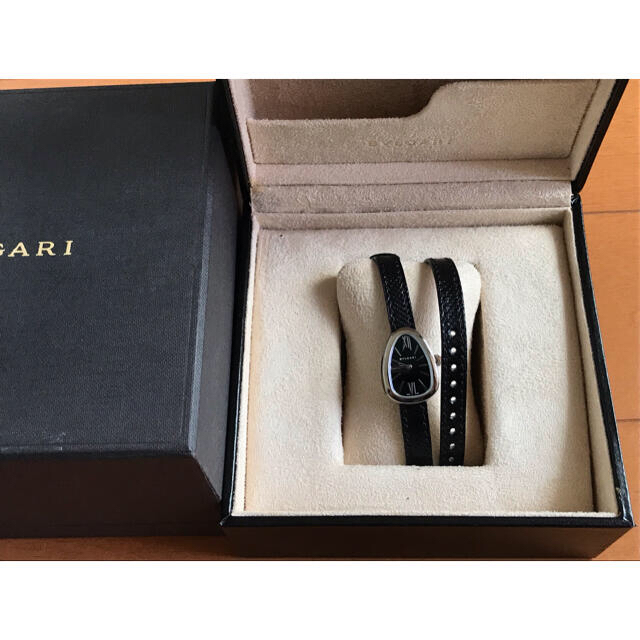 【未使用】BVLGARI セルペンティ 黒　レディース約155mm価格