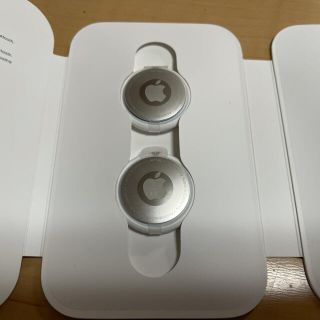 アップル(Apple)のAirTag新品 2個入り(その他)