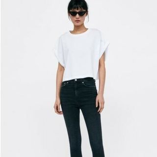 ザラ(ZARA)のZARA　ロングスカート　ブラックスカート　ベルベット(ロングスカート)