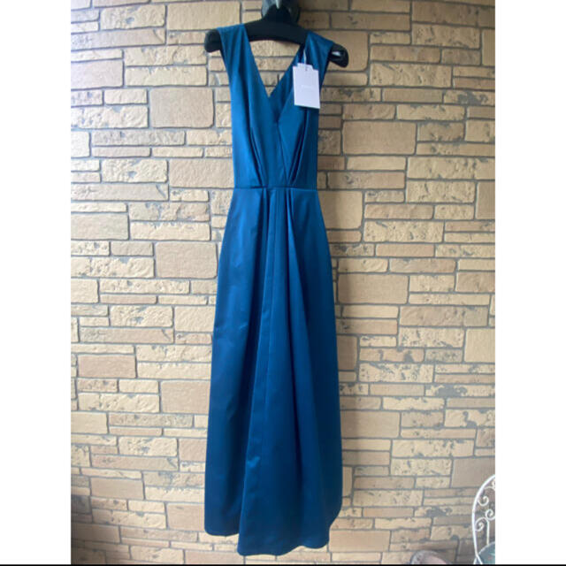 Ameri VINTAGE(アメリヴィンテージ)のAMERI  『LADY TUCK FLARE DRESS』 レディースのフォーマル/ドレス(ロングドレス)の商品写真