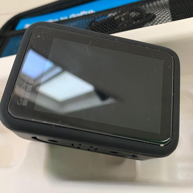 GoPro(ゴープロ)のGoPro HERO9 BLACK バッテリー予備2個　充電器付き　おまけ付き スマホ/家電/カメラのカメラ(コンパクトデジタルカメラ)の商品写真