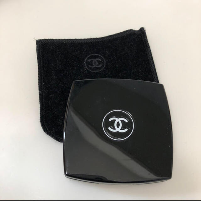 CHANEL(シャネル)のCHANEL シャネル　アイシャドウ コスメ/美容のベースメイク/化粧品(アイシャドウ)の商品写真