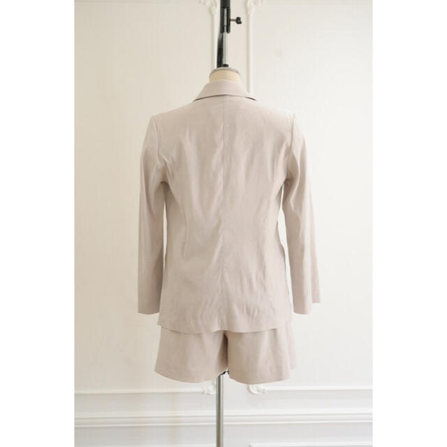 Her lip to／Linen-blend Classic Blazer | www.carmenundmelanie.at