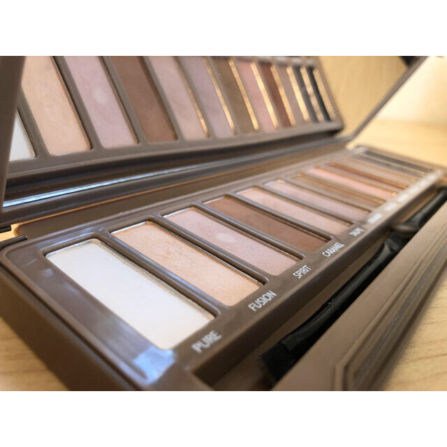 BYS(バイズ)のBYS EYE SHADOW PALETTE MATTE コスメ/美容のベースメイク/化粧品(アイシャドウ)の商品写真