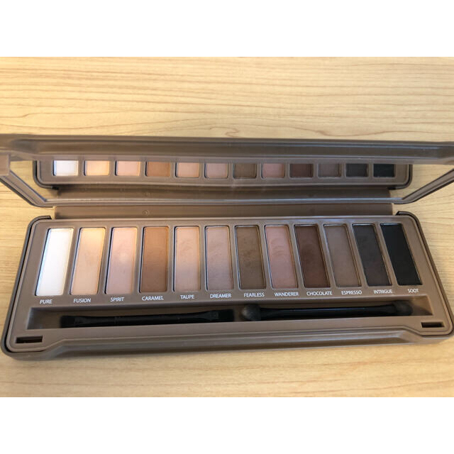 BYS(バイズ)のBYS EYE SHADOW PALETTE MATTE コスメ/美容のベースメイク/化粧品(アイシャドウ)の商品写真