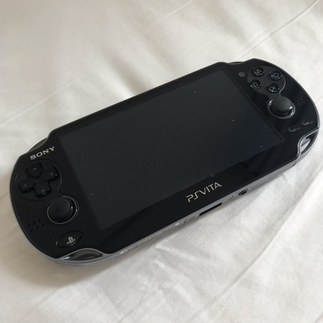 PlayStation Vita ブラック PCH-1100本体 ACアダプター 1