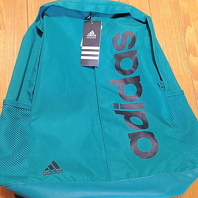 adidas(アディダス)の14日まで，お取り置き＊adidasリュック新品♡ レディースのバッグ(リュック/バックパック)の商品写真