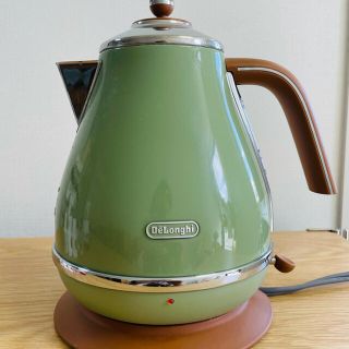 デロンギ(DeLonghi)のデロンギ(DeLonghi) 電気ケトル(電気ケトル)