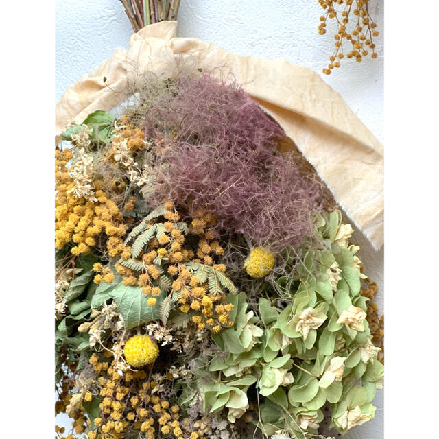 ドライフラワー ミモザとスモークツリーと紫陽花のアンティーク ドライフラワー ミモザとスモークツリーと紫陽花のアンティーク
