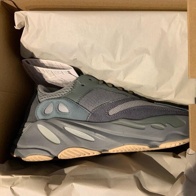 adidas(アディダス)のアディダス　YEEZY BOOST 700  TEAL BLUE 260 メンズの靴/シューズ(スニーカー)の商品写真