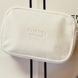 シャネル(CHANEL)の【CHANEL】(ポーチ)