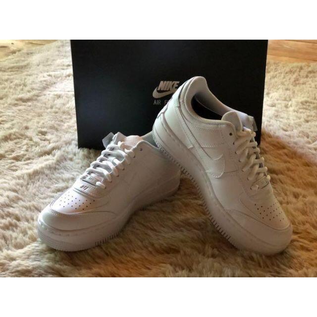新品!NIKE W エアフォース1 厚底 シャドウ アースカラー 23.0cm-