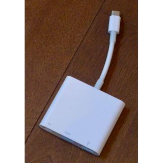 アップル(Apple)のApple純正 USB-C Digital AV Multiport 美品(PC周辺機器)