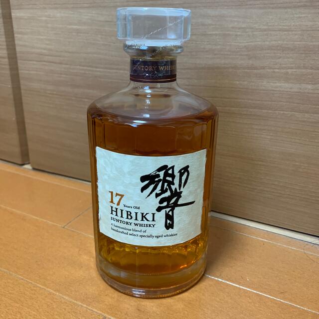 食品/飲料/酒サントリーウィスキー　響17年