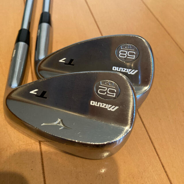 MIZUNO(ミズノ)のミズノMIZUNO激スピン加工ウェッジT7 52°58°S200 2本セット スポーツ/アウトドアのゴルフ(クラブ)の商品写真