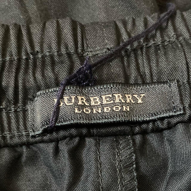 BURBERRY(バーバリー)の★未使用　バーバリー　Burberry London ショートパンツ　ネイビー★ メンズのパンツ(ショートパンツ)の商品写真