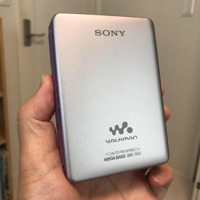 美品DE可動品】ソニーカセットウォークマン WM-EX631 美品DE可動品】ソニーカセットウォークマン WM-EX631
