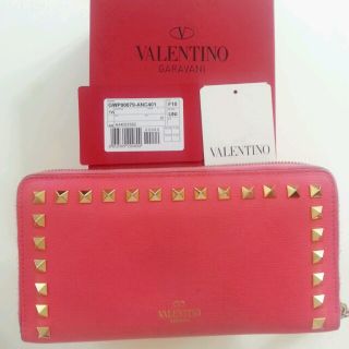 ヴァレンティノ(VALENTINO)のヴァレンティノ★スタッズ財布(財布)