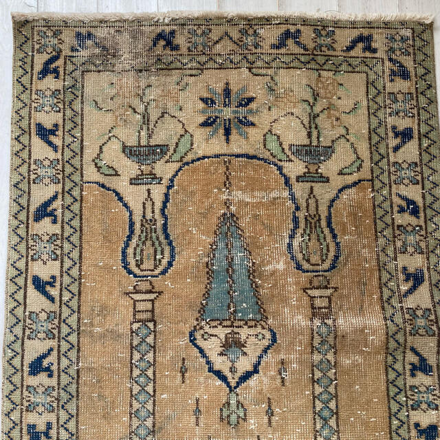 vintage turkish rug, 073 5